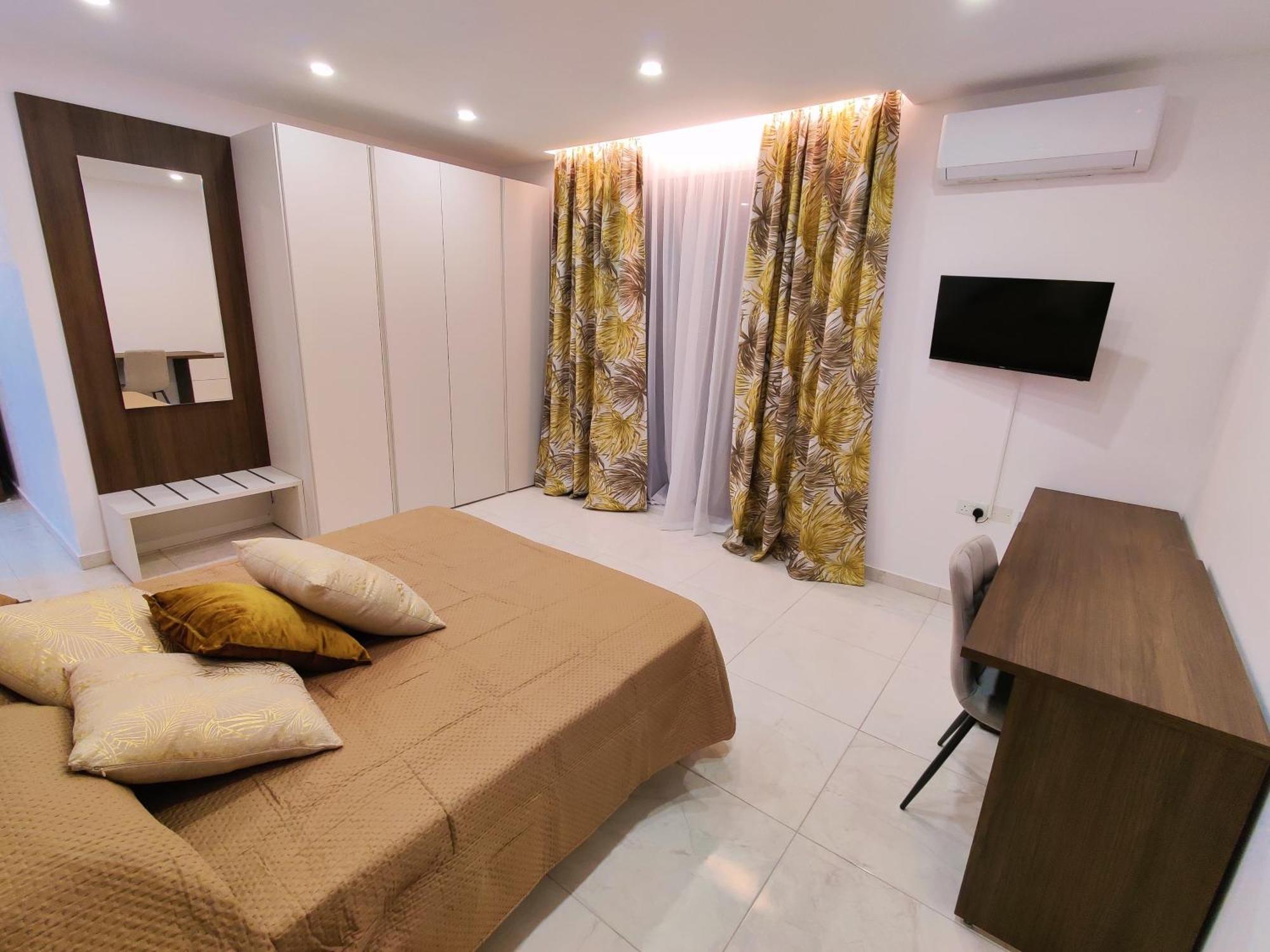 Diamond Residence Qawra - Side Sea View St. Paul's Bay Buitenkant foto